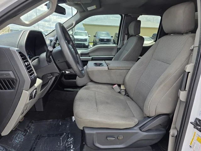 Used 2020 Oxford White Ford XLT image 12