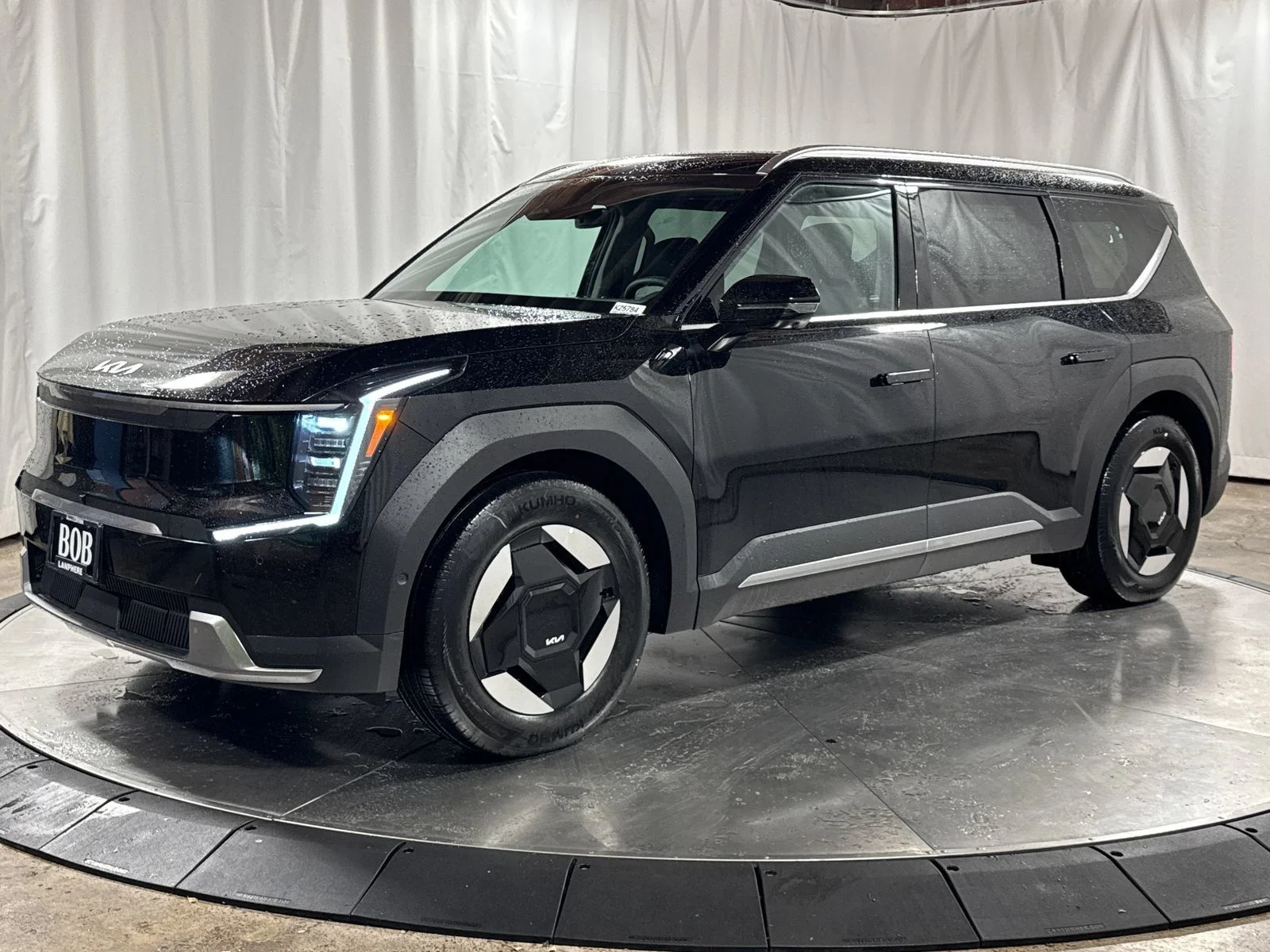 2026 Kia EV9 Wind AWD's photo