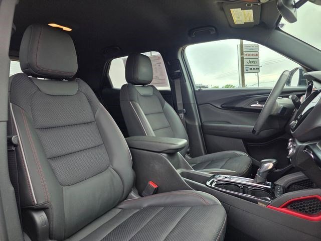 Used 2022 Summit White Chevrolet RS image 17
