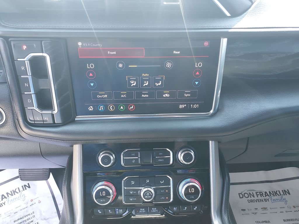 Used 2021 White GMC Denali image 21