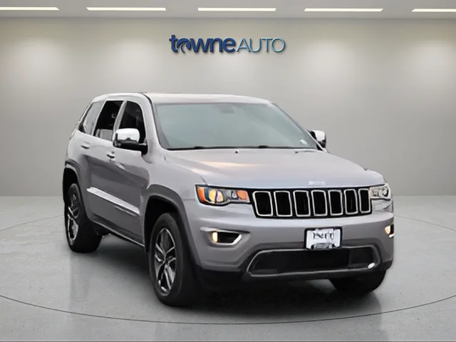 Used 2020 Silver Jeep Limited image 10