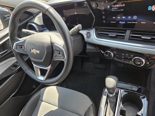 Used 2024 Mosaic Black Metallic Chevrolet LT image 30