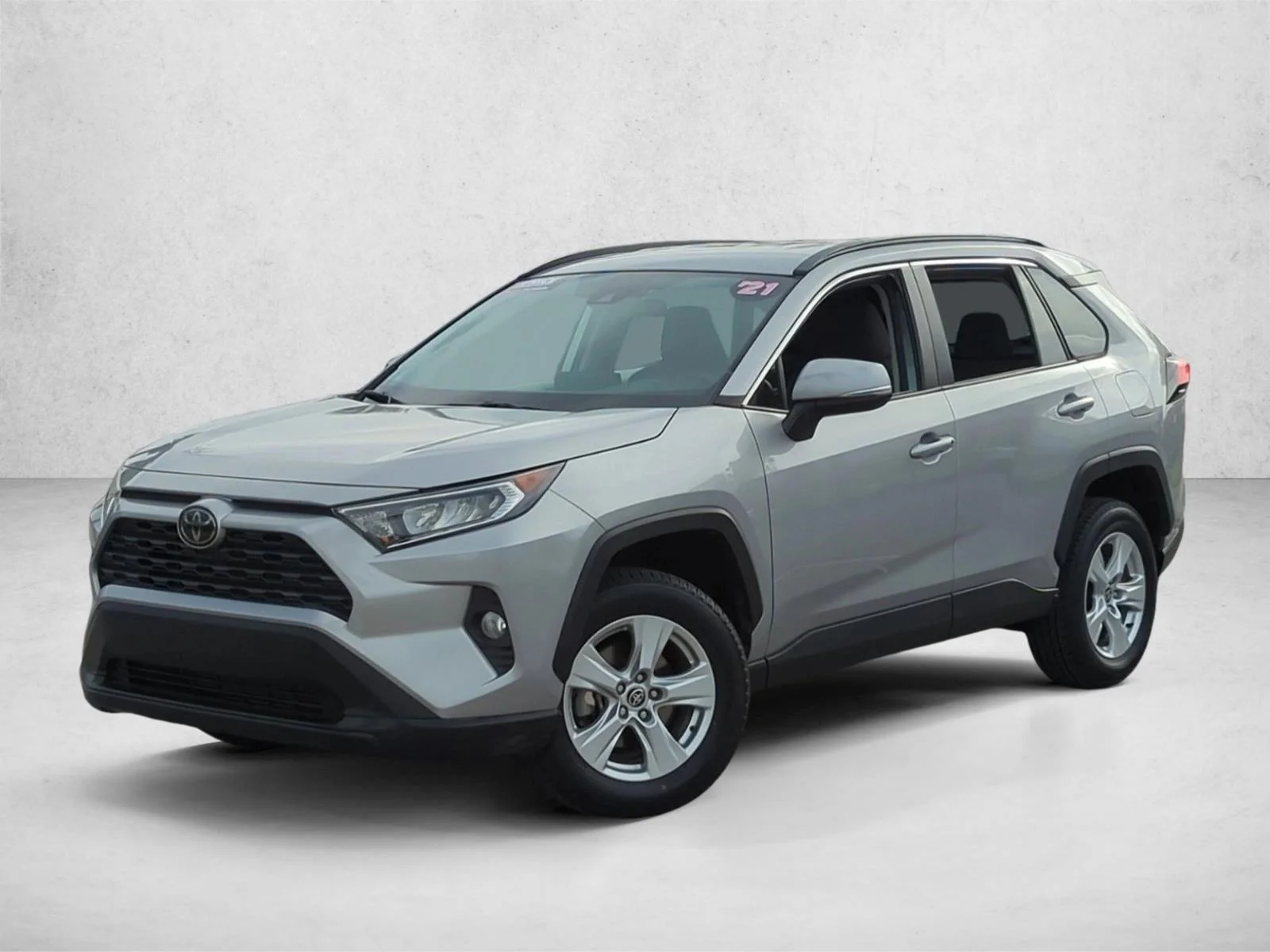 RAV4 レプリカ（新品） Pre-Owned 2021 Toyota RAV4 XLE Sport Utility in West Palm Beach