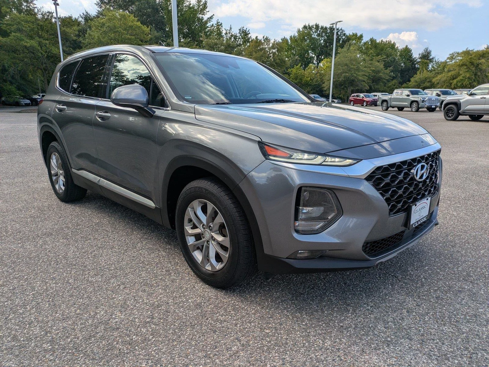Used 2019 Machine Gray Hyundai SEL image 2