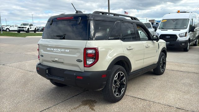 Used 2025 Beige / Tan Ford Outer Banks image 15