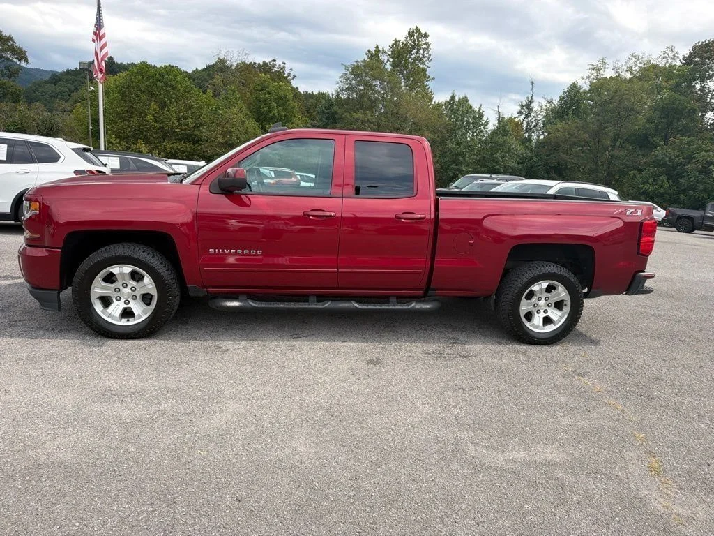 Used 2018 Red Chevrolet LT image 2