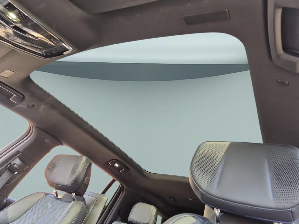2026 Cadillac Escalade IQL Sport - Photo 17