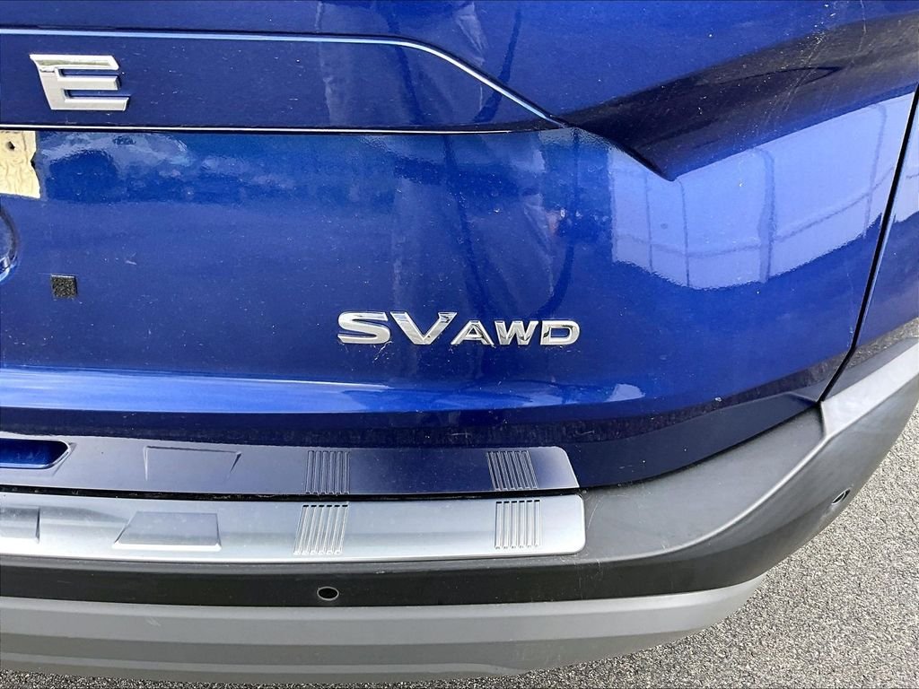 Used 2022 Caspian Blue Metallic Nissan SV image 27