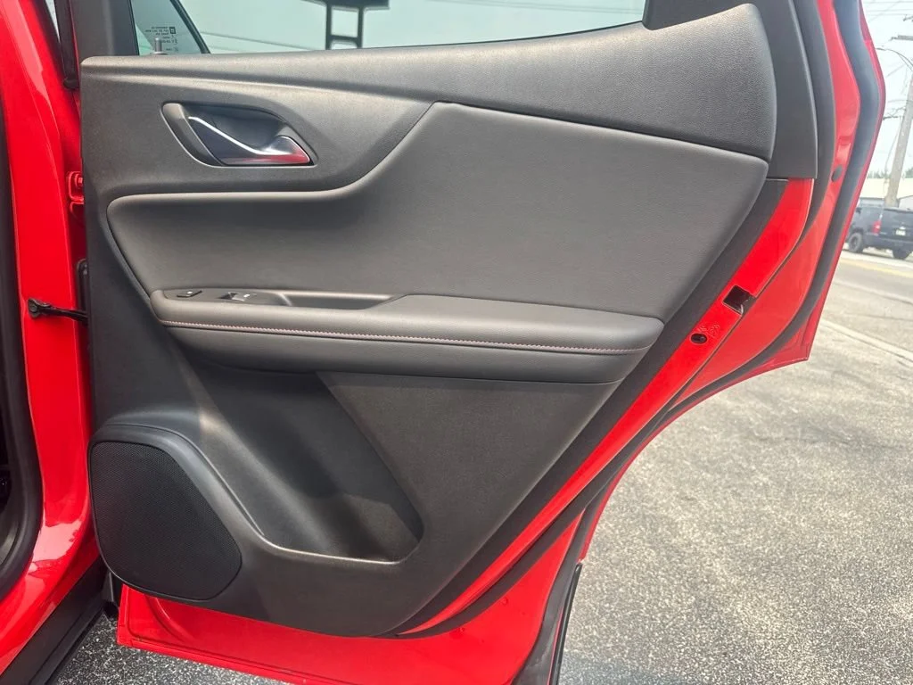 Used 2026 Habanero Orange Chevrolet RS image 20