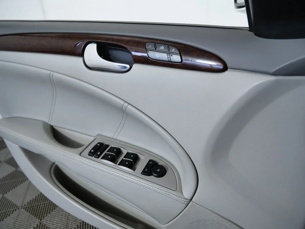 Used 2011 White Buick CXL image 25