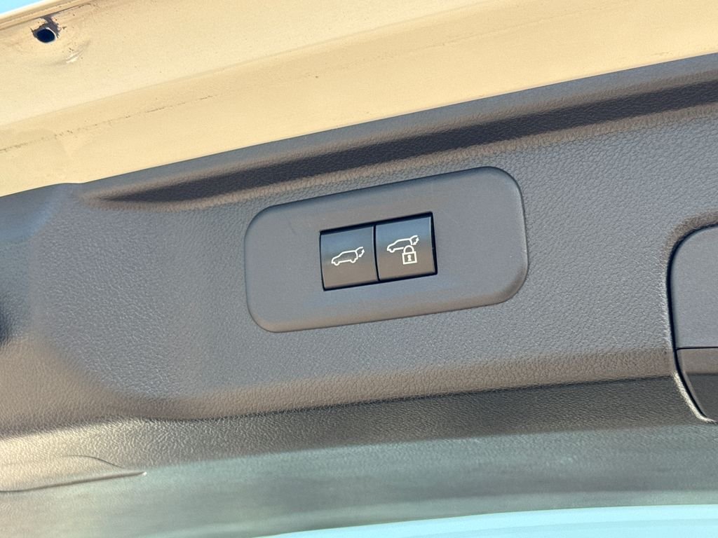 Used 2024 Beige Toyota XLE image 11