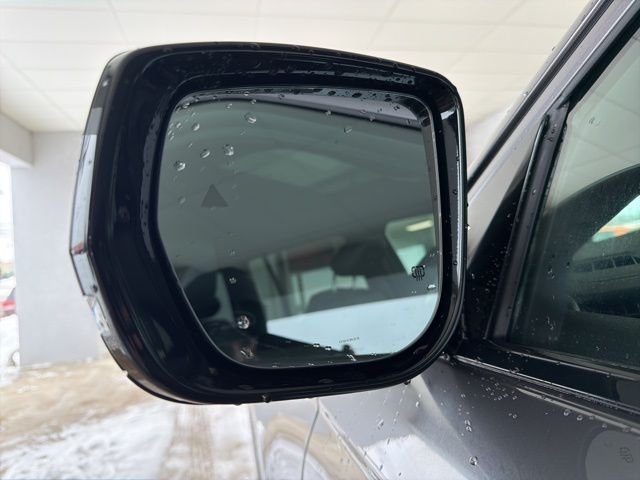New 2026 Baltic Gray Metallic Clear-Coat Exterior Paint Jeep Altitude image 13