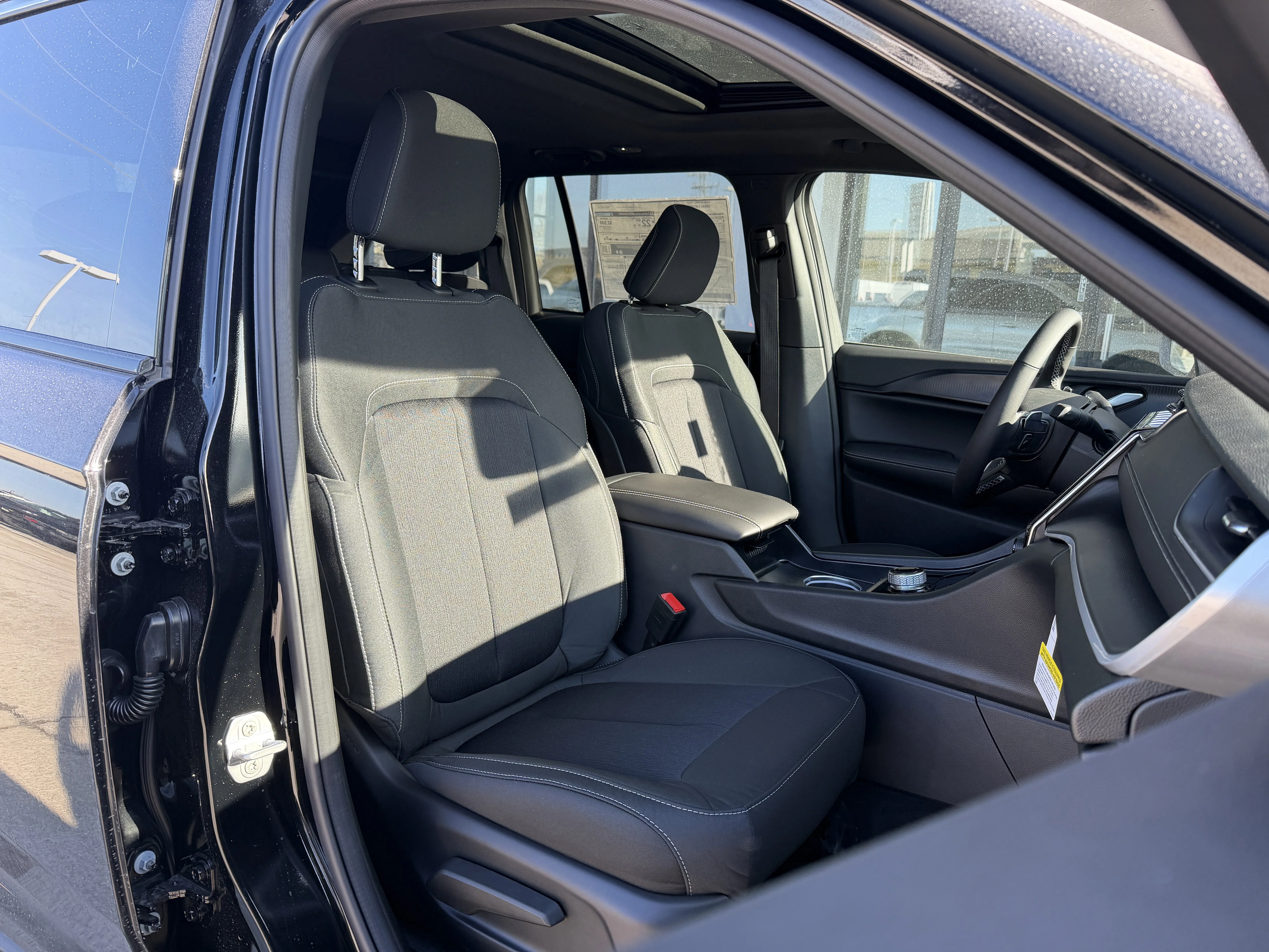 2025 Jeep Grand Cherokee Laredo - Photo 21