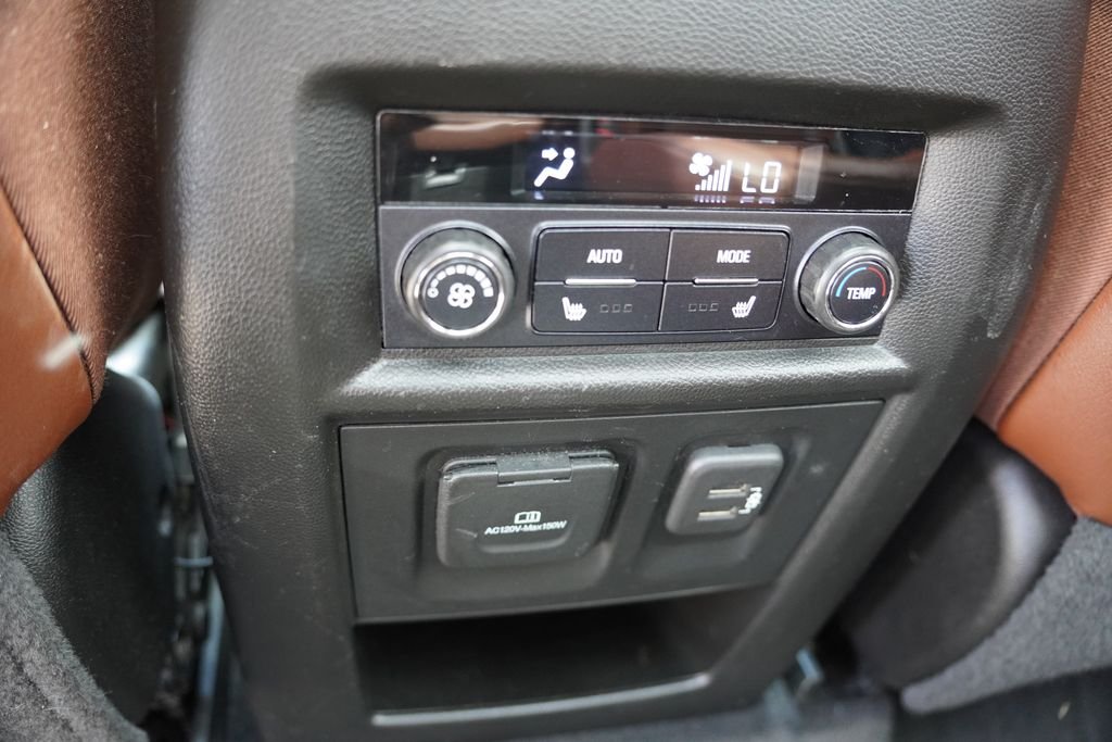 Certified Used 2018 Mosaic Black Metallic Chevrolet High Country image 19