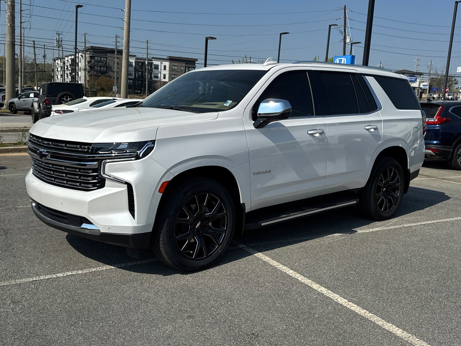 Used 2021 Iridescent Pearl Tricoat Chevrolet Premier image 3