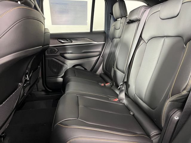 New 2026 Bright White Clearcoat Jeep  image 7