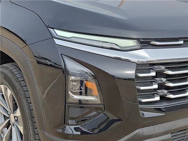 Used 2026 Black Chevrolet LT All-Wheel Drive image 6