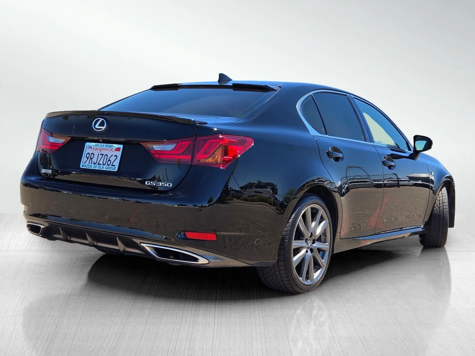 Used 2015 Obsidian Lexus 350 image 4