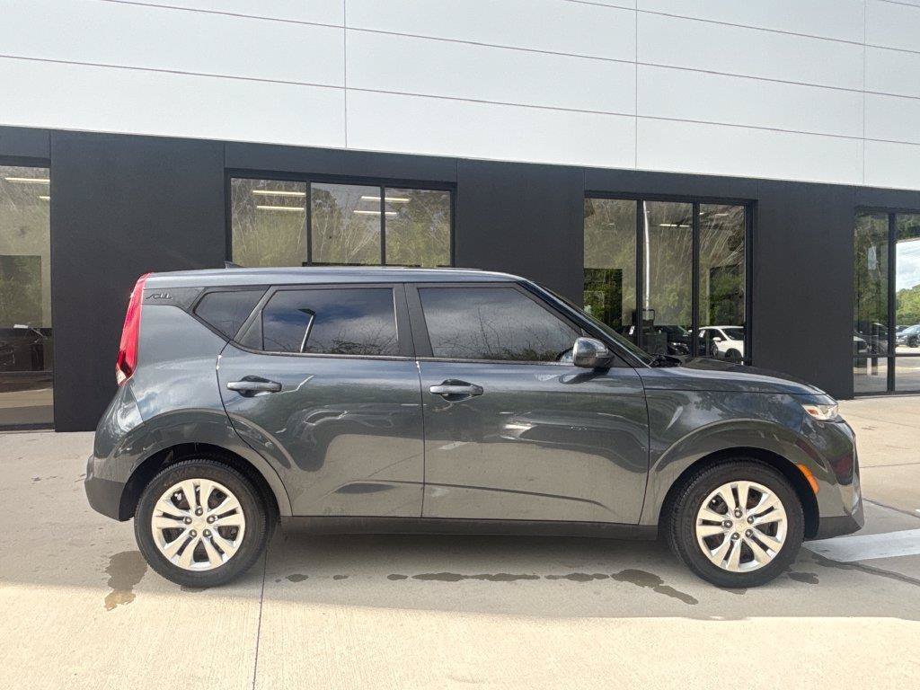 Used 2021 Kia Soul LX with VIN KNDJ23AU2M7785460 for sale in Covington, LA