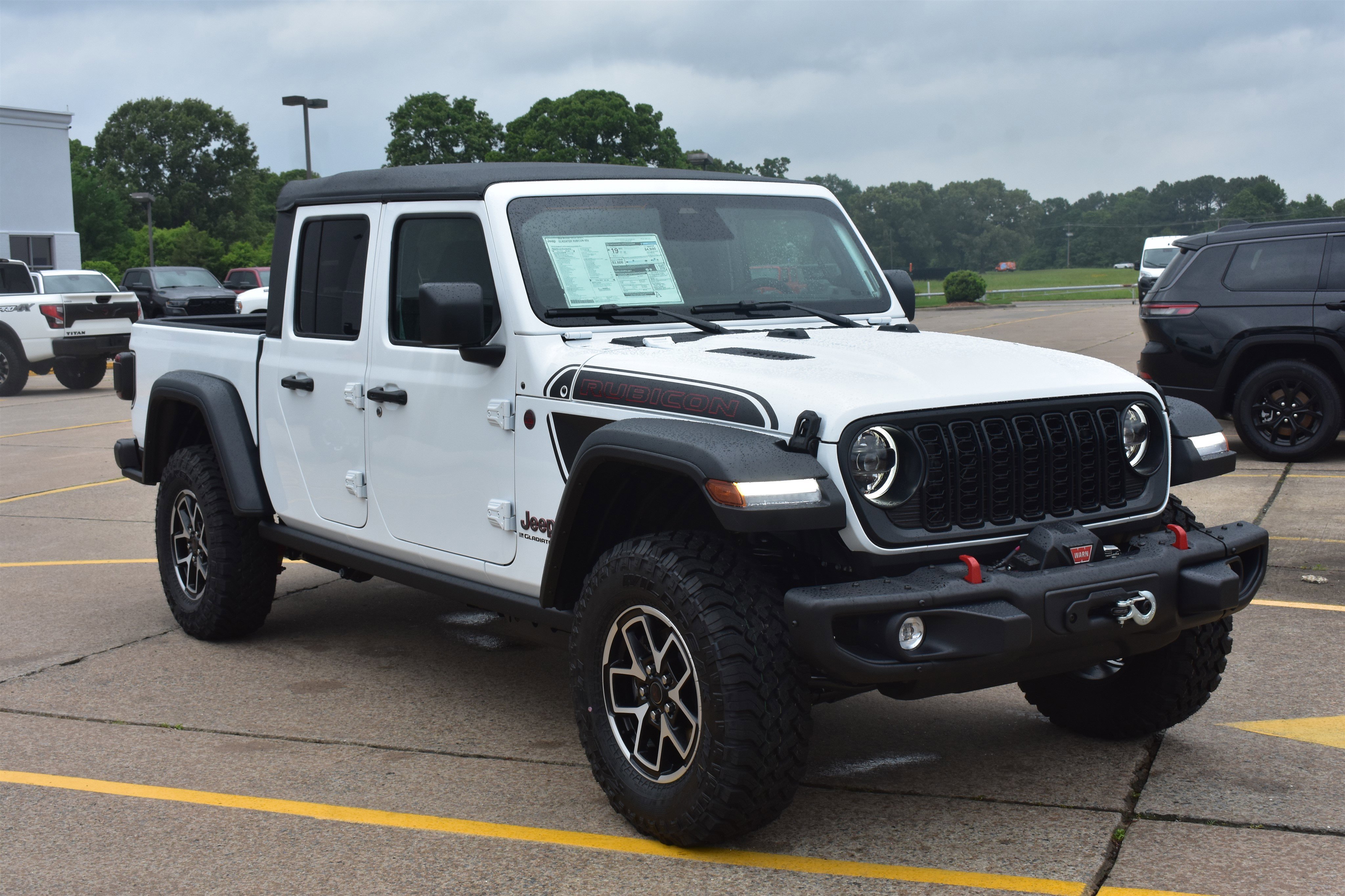 New 2026 Bright White Clear-Coat Exterior Paint Jeep Shadow Ops image 3