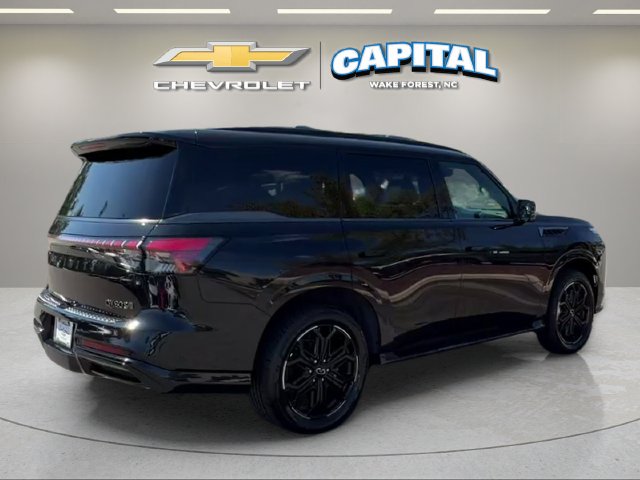 Used 2027 Black INFINITI SPORT image 6