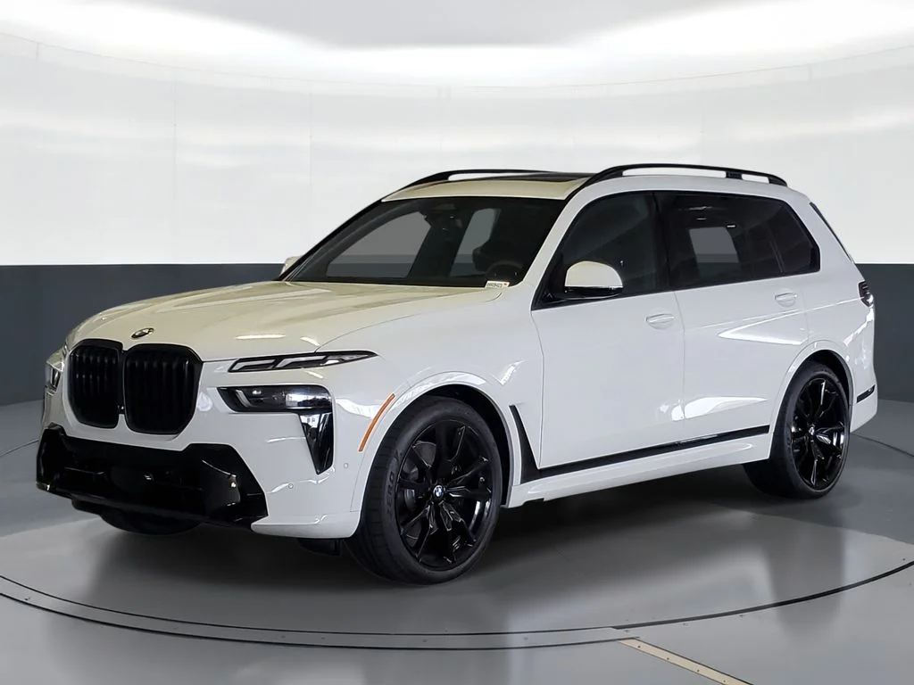 2027 BMW X7