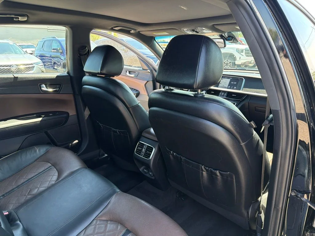 Used 2019 Black Kia SX image 26