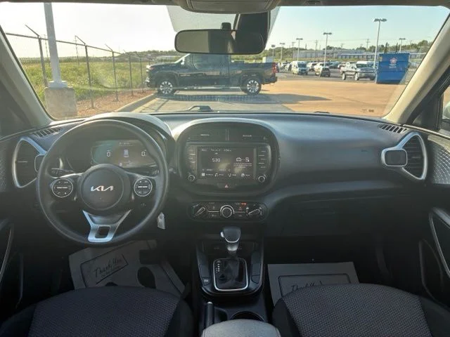 Used 2024 Gravity Gray Kia LX image 10
