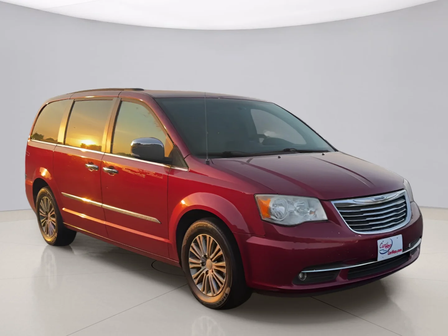 Used 2014 Red Chrysler TOURING L image 7