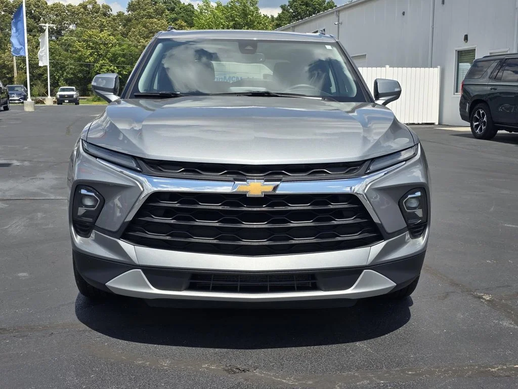 Used 2023 Sterling Gray Metallic Chevrolet 3LT image 2