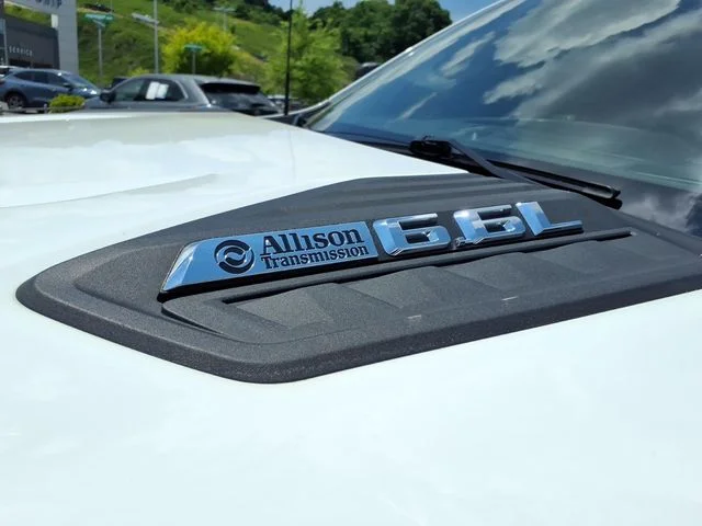 Certified Used 2024 White Chevrolet Custom image 6