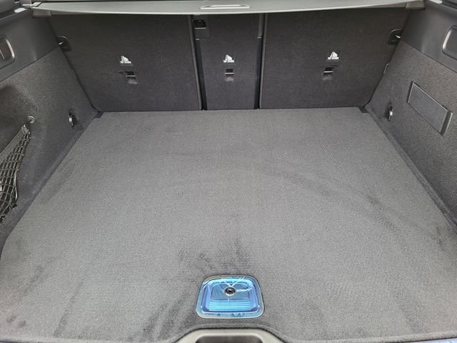 New 2026 Cirrus Silver Metallic Mercedes-Benz GLC 300 image 14