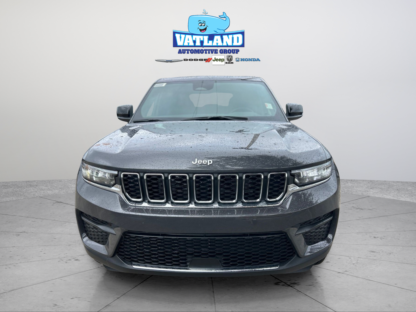New 2026 Baltic Gray Metallic Clearcoat Jeep Laredo X image 8