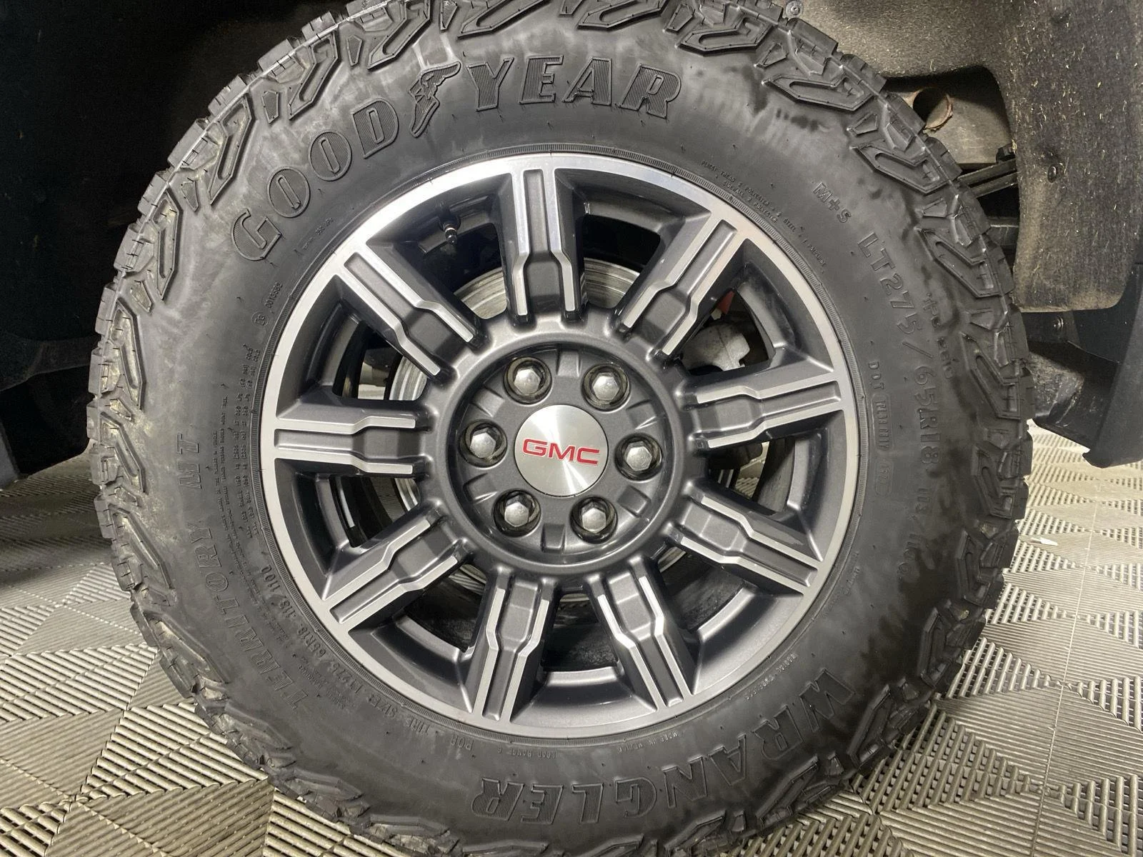 Used 2024 Thunderstorm Gray GMC AT4 image 12