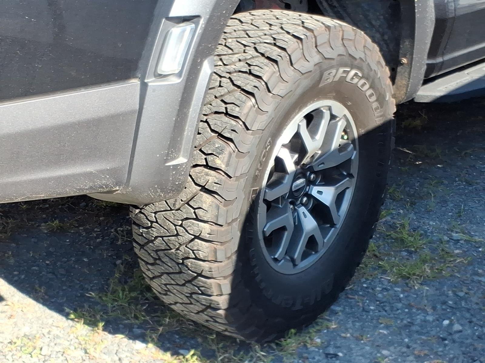 Used 2022 Agate Black Metallic Ford Raptor image 11