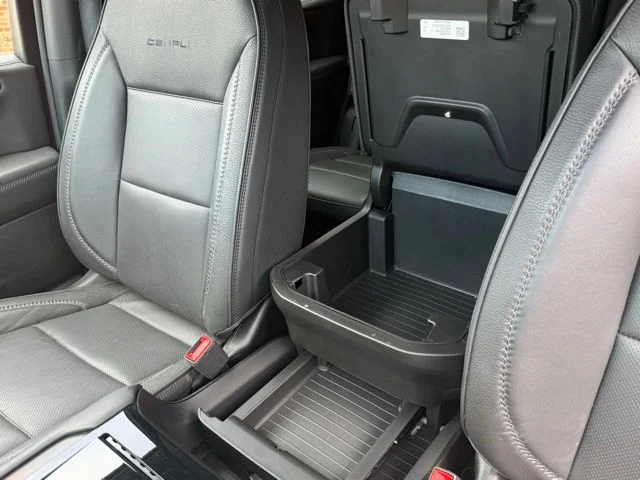 Used 2025 Summit White GMC Denali image 15