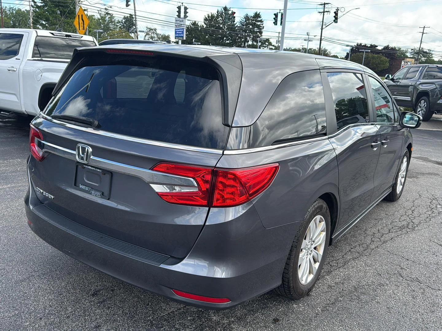 Used 2020 Modern Steel Metallic Honda LX image 6
