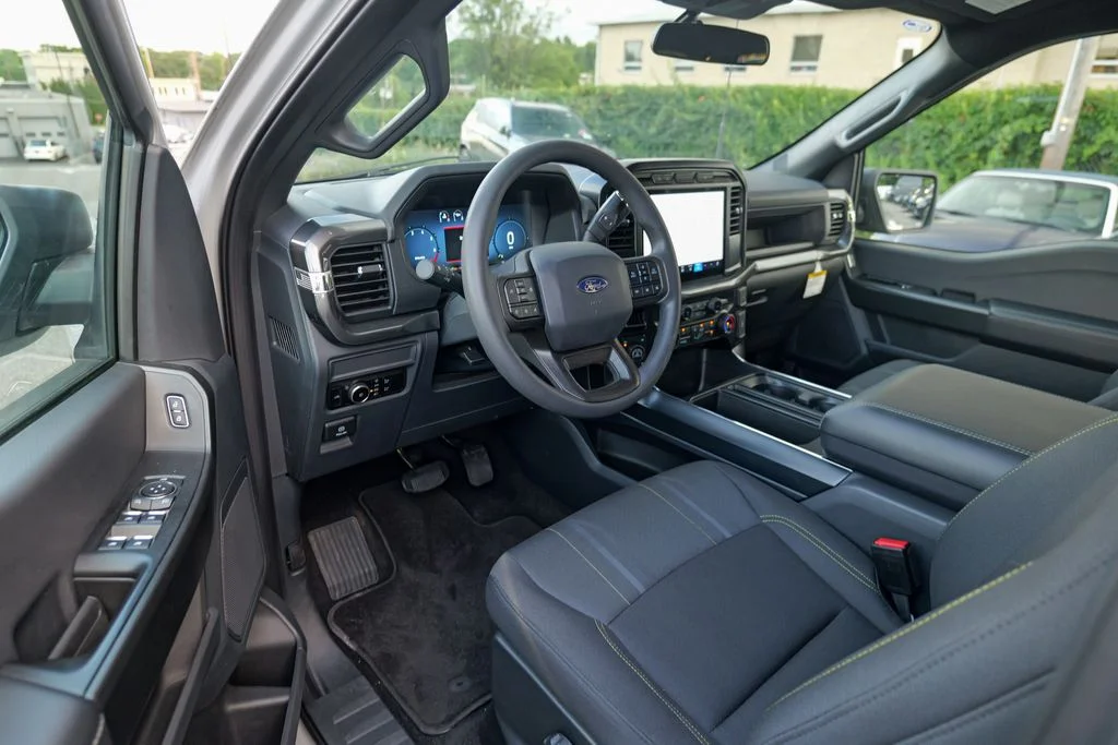 Used 2024 Avalanche Ford STX image 20