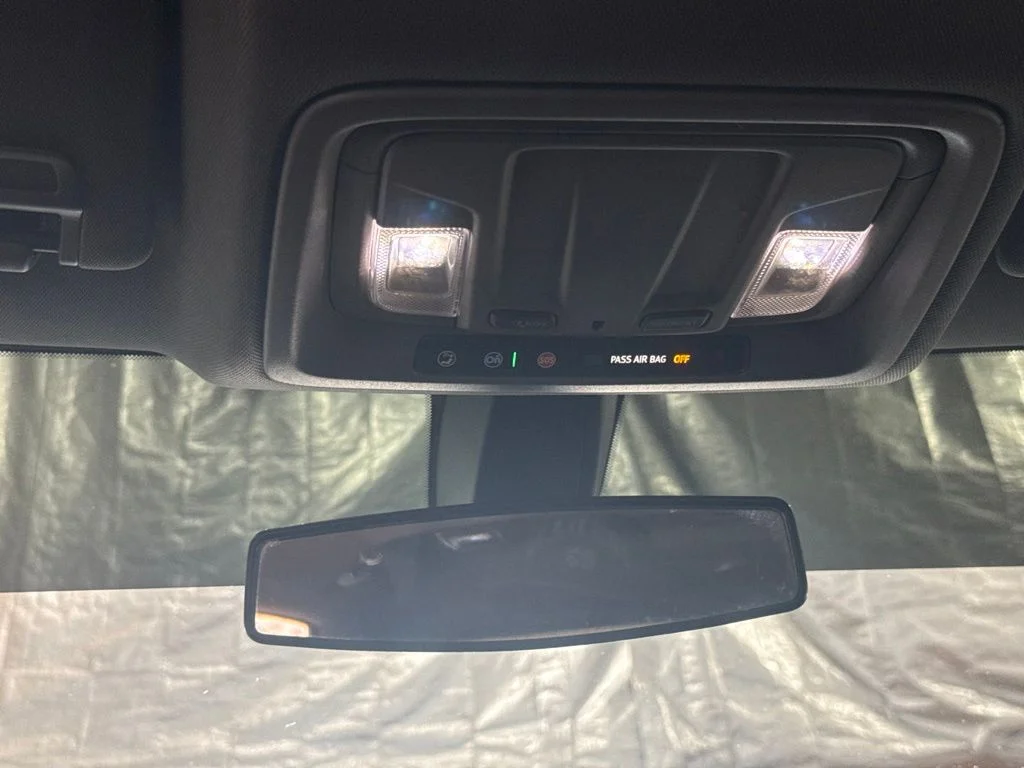 Used 2020 Summit White Chevrolet LT image 21