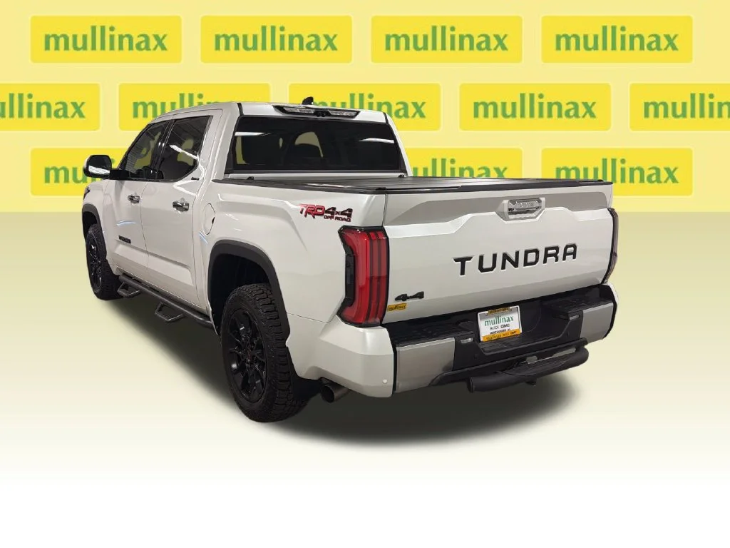 Used 2022 Off-white Toyota Limited image 18