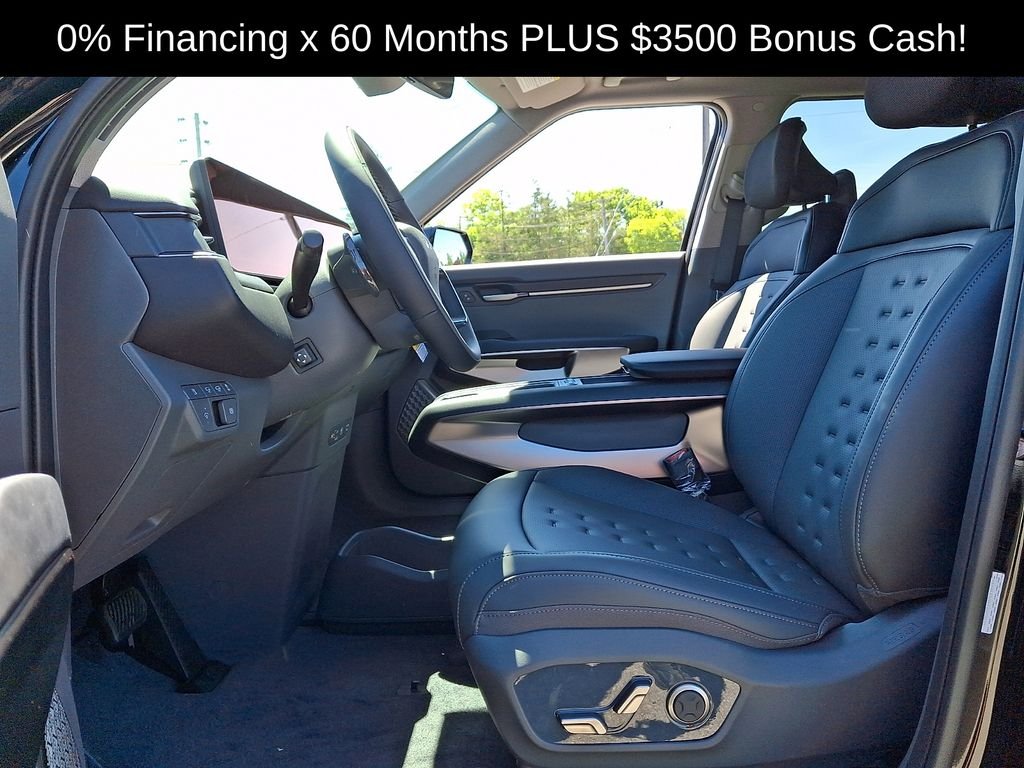 New 2026 Ebony Black Kia Wind AWD image 6