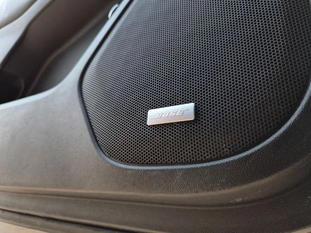 Used 2019 Gray GMC SLE-2 image 17