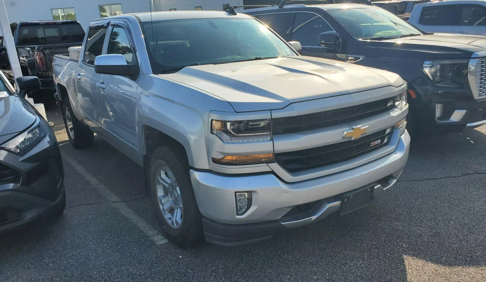 Used 2018 SILVER ICE METALLIC Chevrolet LT image 2