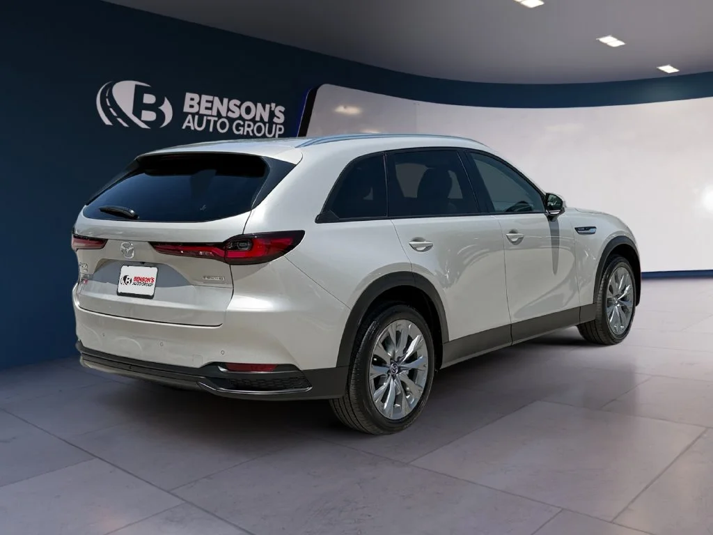 New 2026 Silver Mazda 3.3 Turbo Preferred image 5