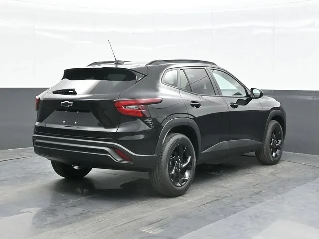 New 2026 Mosaic Black Metallic Chevrolet LT image 9