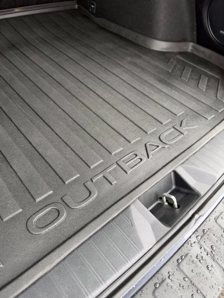 Used 2016 Carbide Gray Metallic Subaru 3.6R image 39