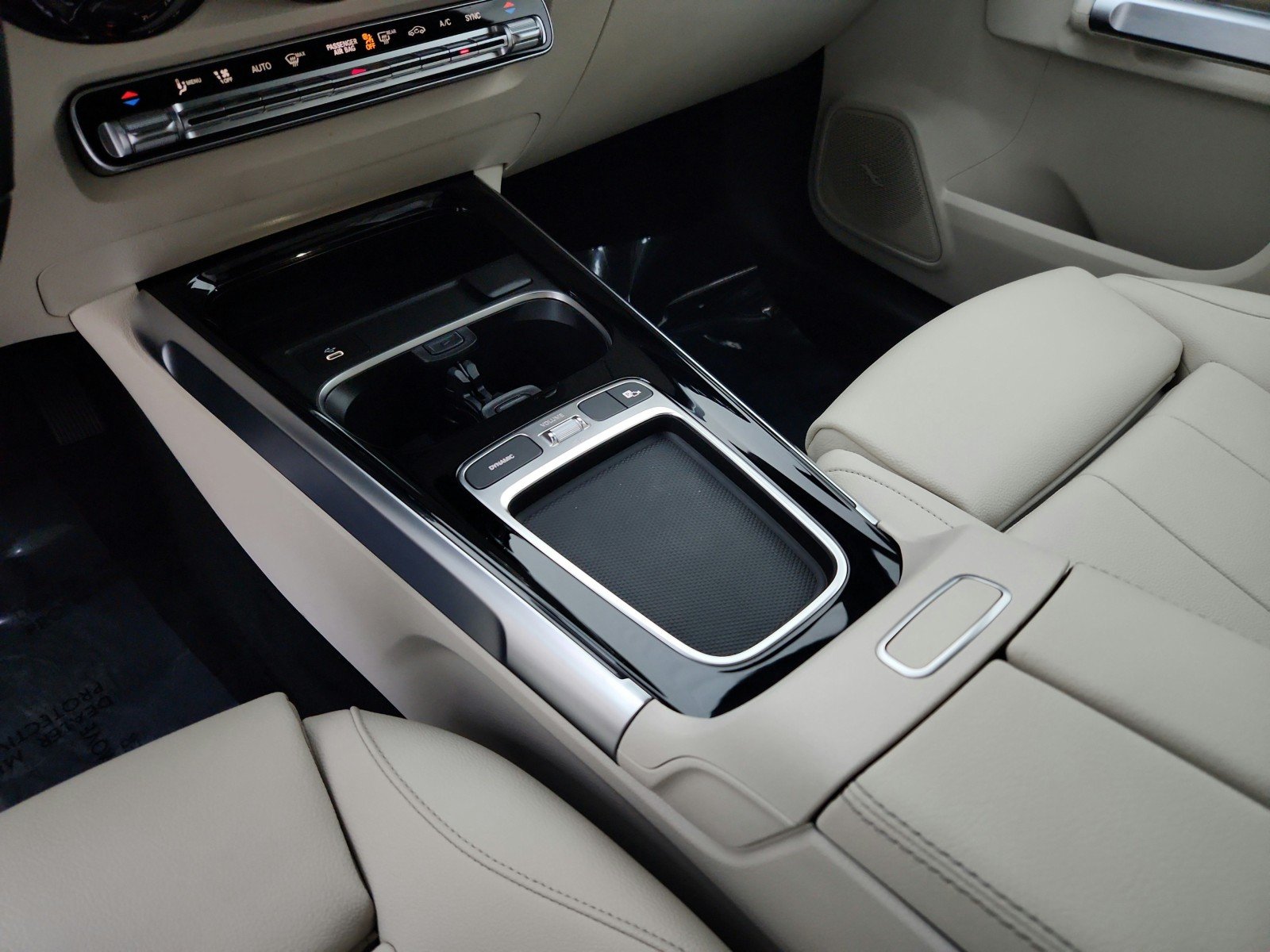 Certified Used 2026 Night Black Mercedes-Benz GLB 250 image 26