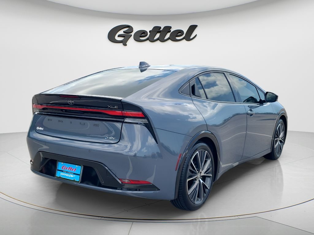 Used 2024 Gray Toyota XLE image 5