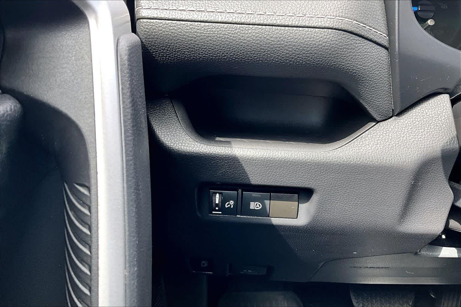 Used 2022 Magnetic Gray Metallic Toyota Hybrid LE image 34