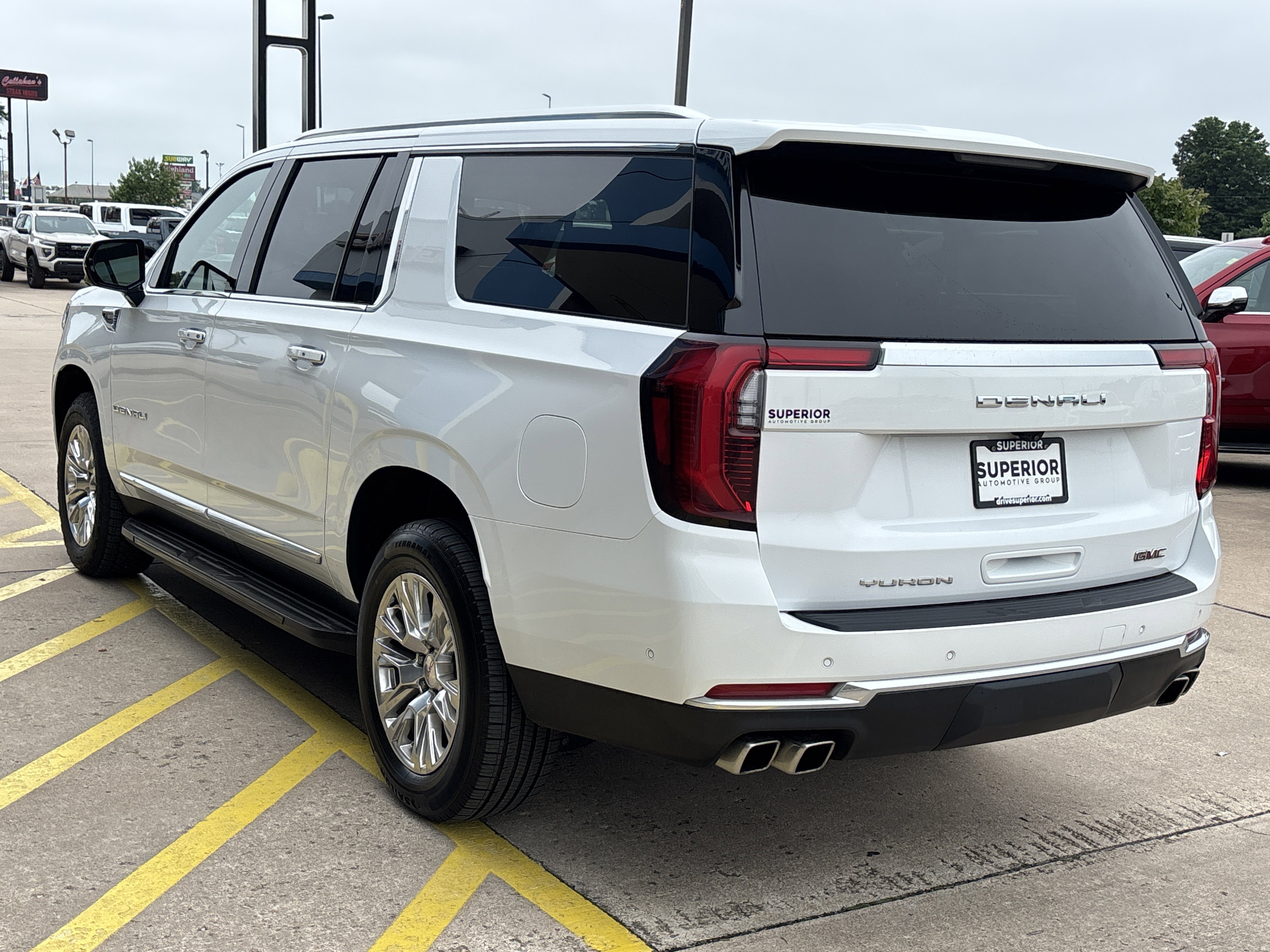 Used 2025 Summit White GMC Denali image 10